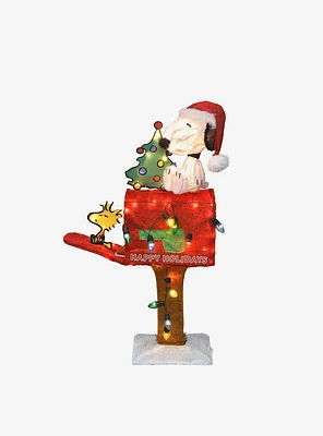 Peanuts Snoopy Tree on Mailbox Yard Decor