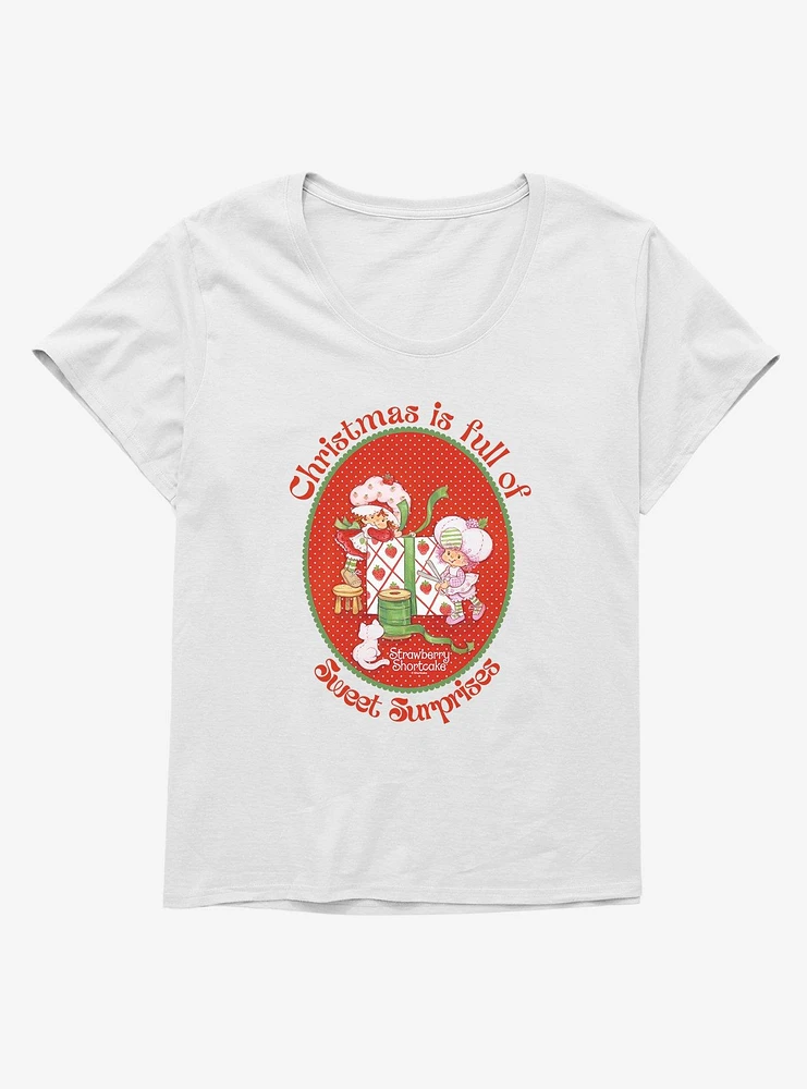 Strawberry Shortcake & Raspberry Tart Christmas Sweet Surprises Girls T-Shirt Plus