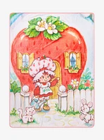 Strawberry Shortcake Strawberry House Illustrated Fleece Throw