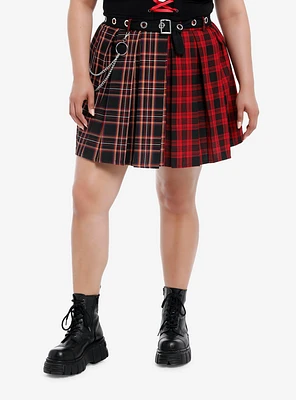 Social Collision Split Plaid Pleated Skirt With Grommet Belt & Chain Plus