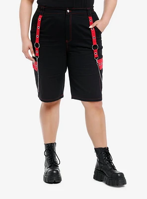 Social Collision Black & Red Grommet Chain Carpenter Shorts Plus