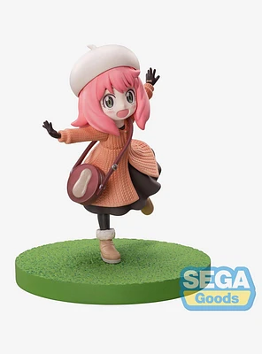 Sega Spy x Family Luminasta Anya Forger Figure (Ooting Ver.)