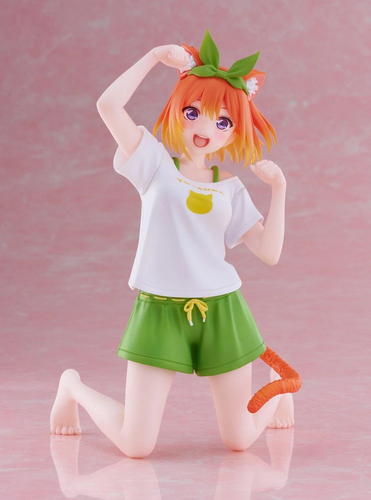 Taito The Quintessential Quintuplets 2 Desktop Cute Yotsuba Nakano Figure (Newley Written Cat Roomwear Ver.)