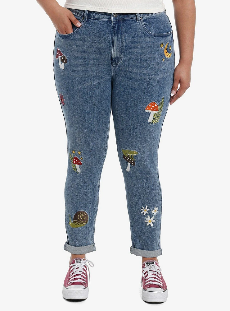 Mushroom Snail Forest Embroidered Mom Jeans Plus