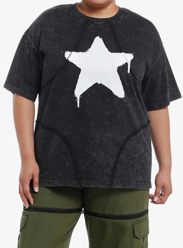 Social Collision Graffiti Star Stitch Dark Wash Girls Oversized T-Shirt Plus