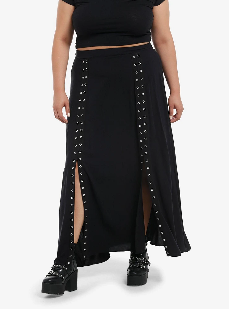 Cosmic Aura Black Grommet Tape Maxi Skirt Plus