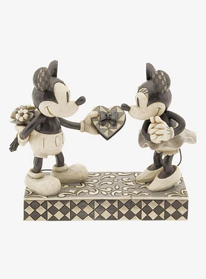 Disney Mickey and Minnie Real Sweetheart Figure