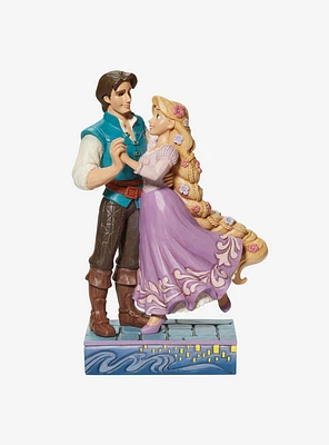 Disney Tangled Rapunzel & Flynn Love Figure