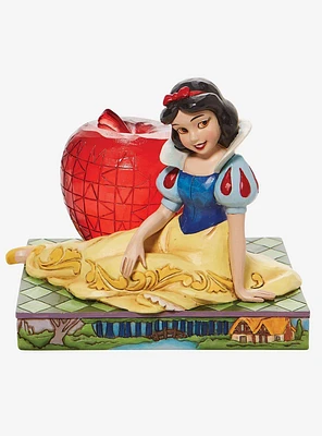 Disney Snow White & Apple Figure
