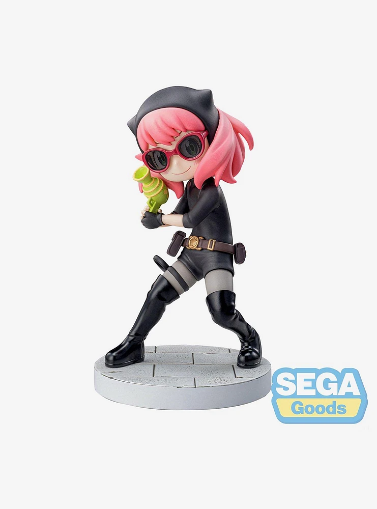 Sega Spy x Family Luminasta Anya Forger Figure (Playing Undercover Ver.)