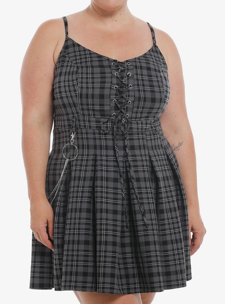 Social Collision Grey & Black Plaid Lace-Up Cami Dress Plus