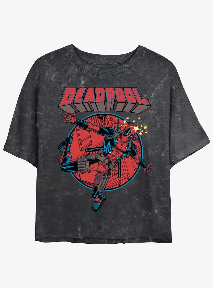 Marvel Deadpool Falling Dummy Girls Mineral Wash Crop T-Shirt