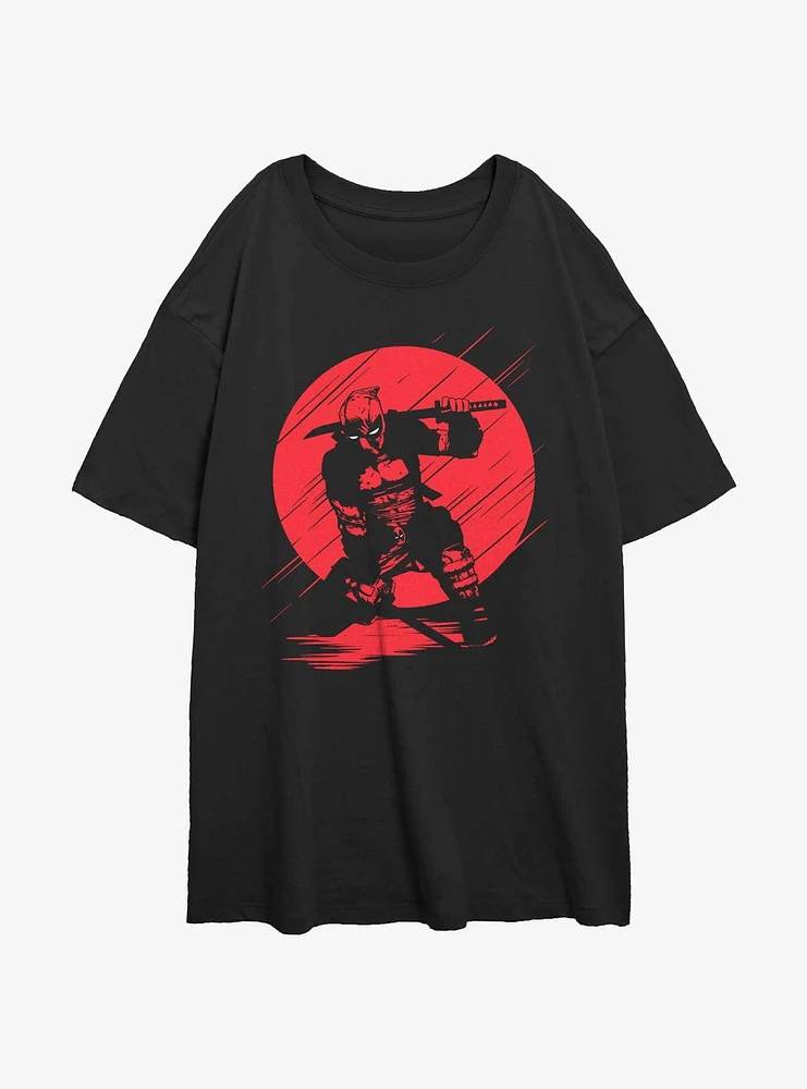 Marvel Deadpool Red Moon Silhouette Girls Oversized T-Shirt
