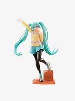 Banpresto Hatsune Miku Holiday Memories (Mountain Climbing) Figure