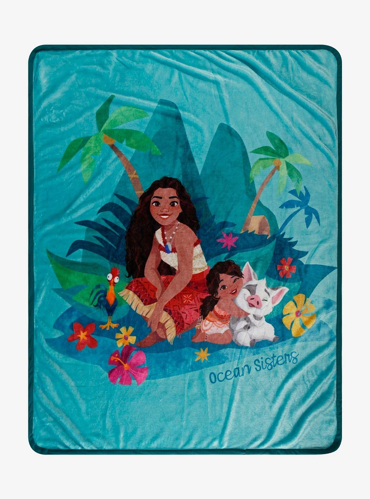 Disney Moana 2 Ocean Sisters Throw Blanket