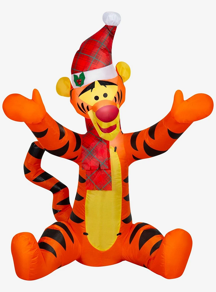 Disney Winnie the Pooh Tigger in Santa Hat Airblown