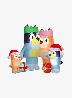 Bluey and Family Scene Christmas Airblown