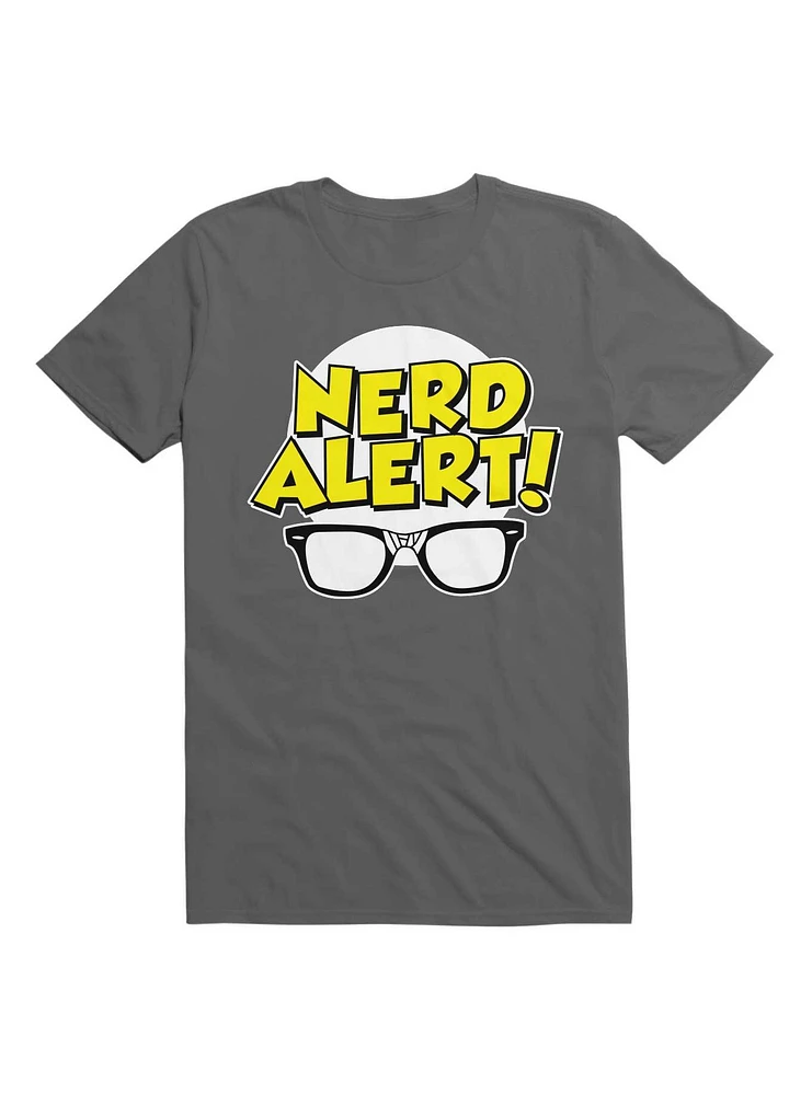 Nerd Alert Funny Glasses Smart Saying T-Shirt