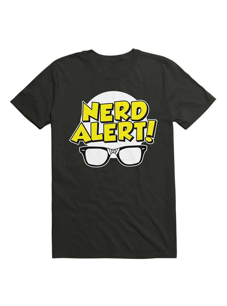 Nerd Alert Funny Glasses Smart Saying T-Shirt