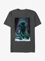 Alien Xenomorph Kneeling T-Shirt