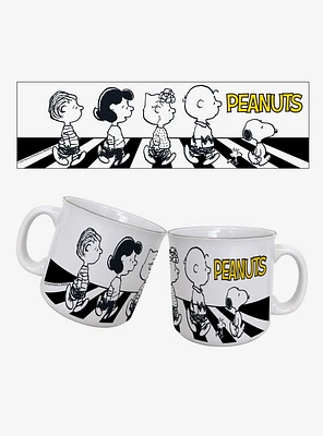 Peanuts Crosswalk 20oz Camper Mug