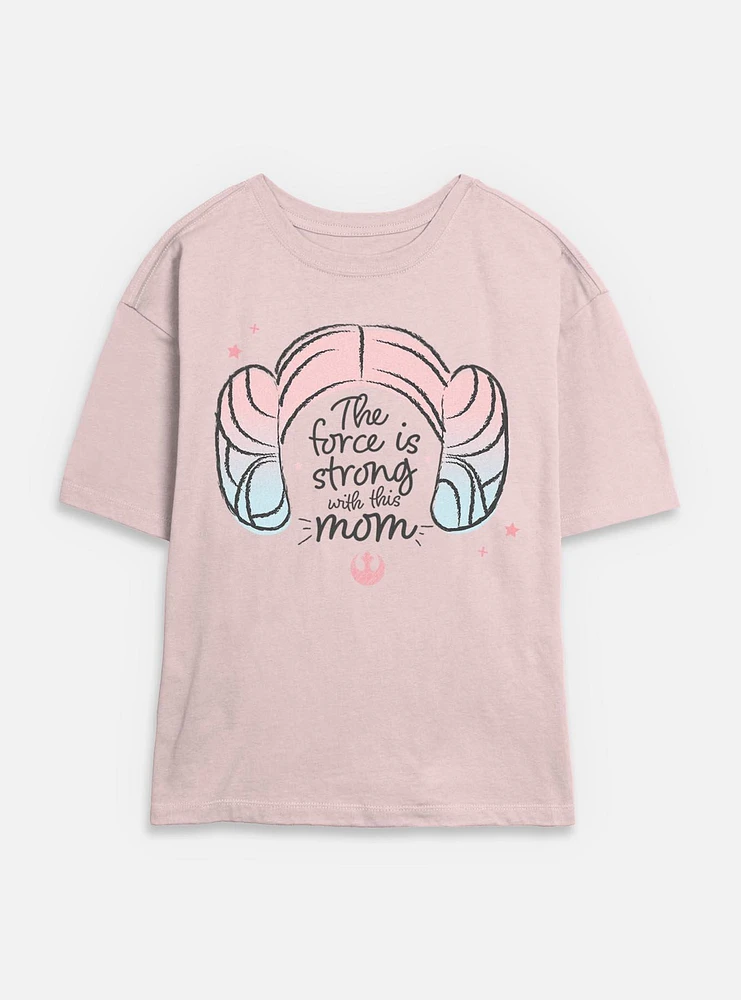 Star Wars The Force Is Strong With This Mom Womens Skimmer T-Shirt