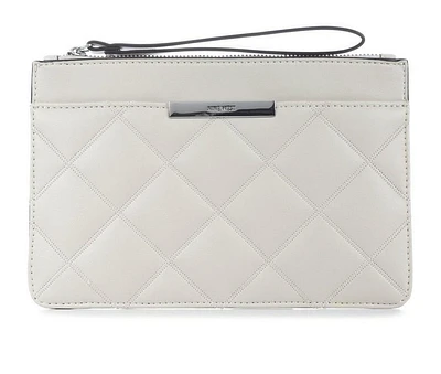 Nine West Madelain Wristlet