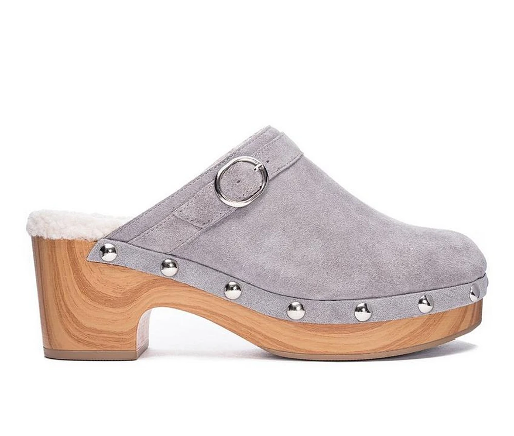 Women's Chinese Laundry Carlie Clogs