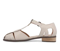 Women's Journee Collection Azzaria Flats