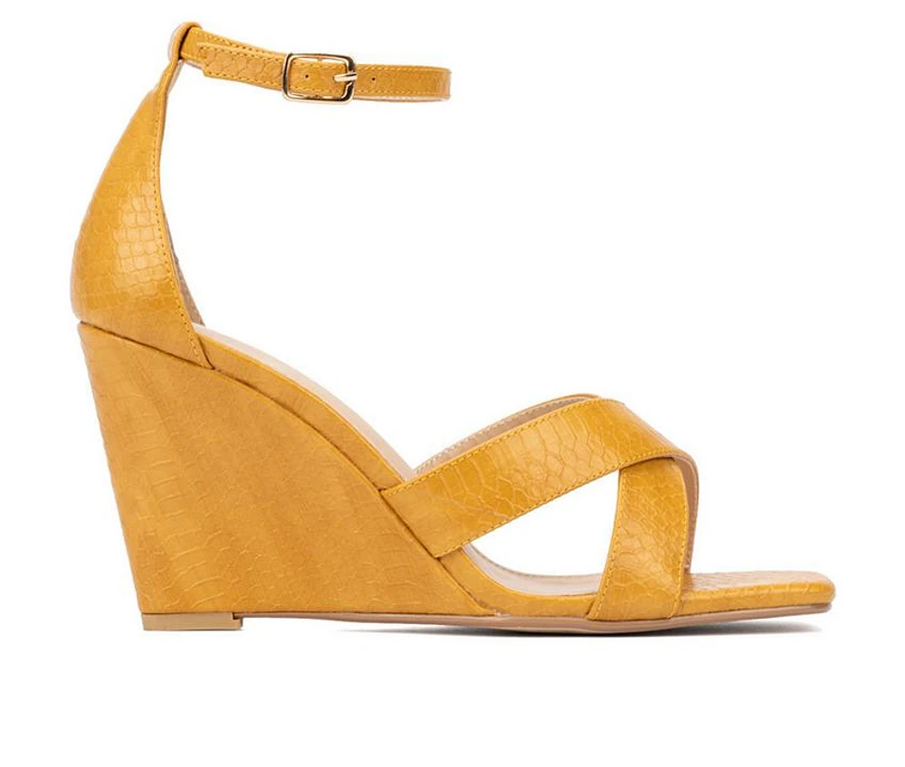 Women's Fashion to Figure Marcie Wide Width Wedges