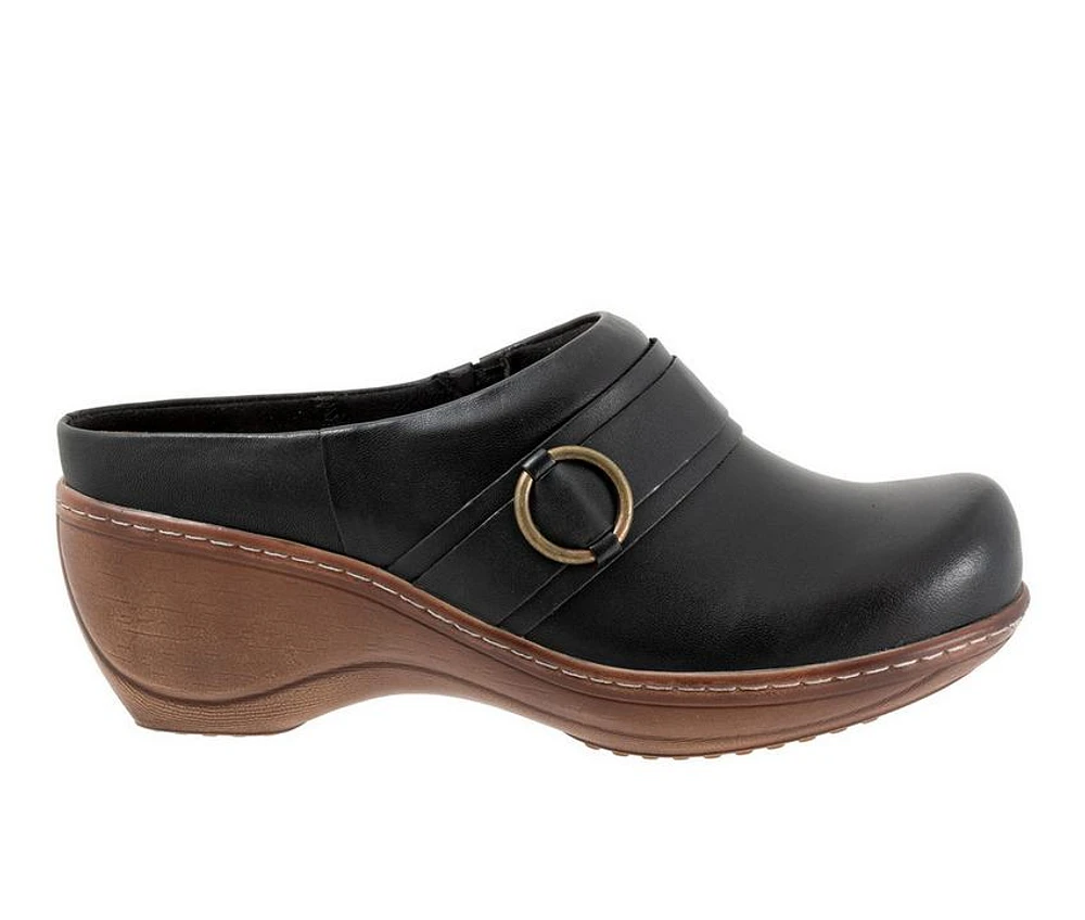 Women's Softwalk Macintyre Wedged Clogs