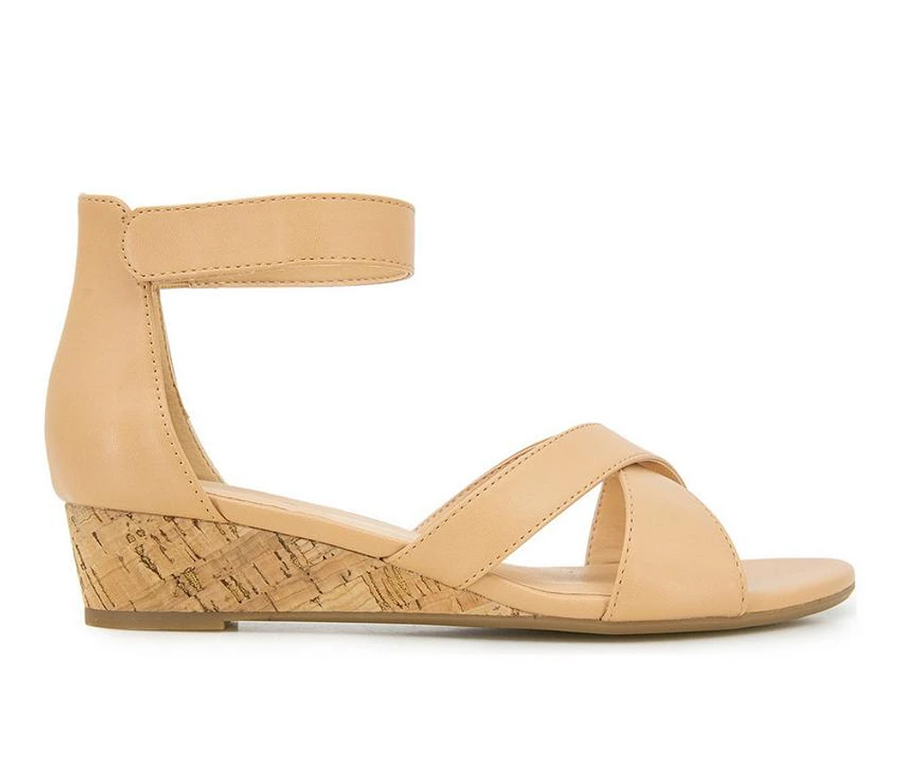 Women's XOXO Alisha Wedge Sandals