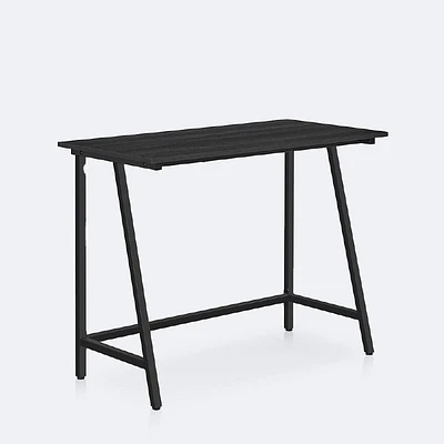 Luca Desk