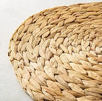 Palma Woven Round Placemat