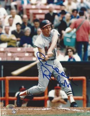 BROOKS ROBINSON AUTOGRAPHED HAND SIGNED ORIOLES 8X10 PHOTO