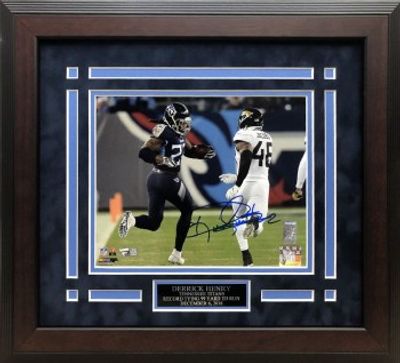 DERRICK HENRY AUTOGRAPHED HAND SIGNED AND CUSTOM FRAMED TITANS 8X10 PHOTO