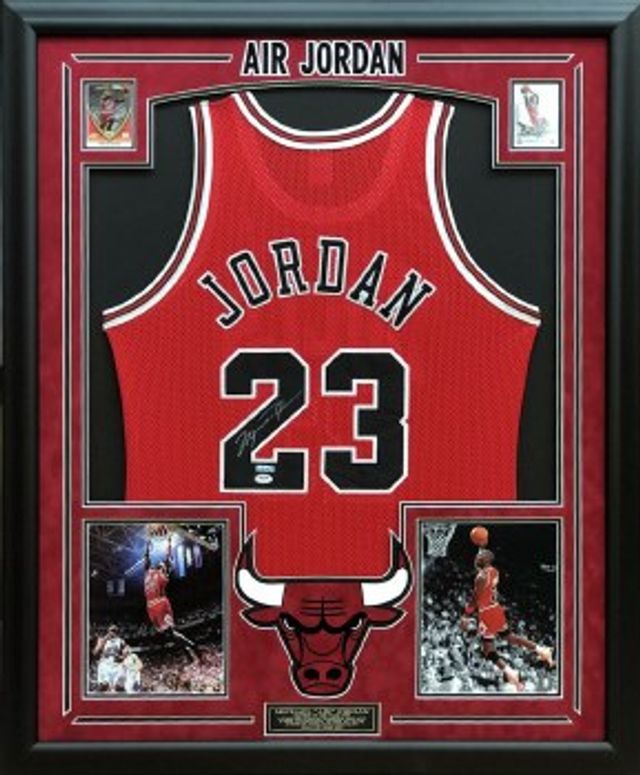Signature Collectibles MICHAEL JORDAN AUTOGRAPHED HAND SIGNED AND