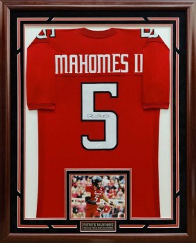 PATRICK MAHOMES AUTOGRAPHED HAND SIGNED AND CUSTOM FRAMED CHIEFS