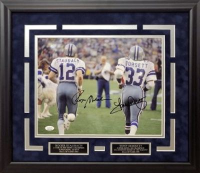 ROGER STAUBACH AUTOGRAPHED HAND SIGNED CUSTOM FRAMED DALLAS COWBOYS JERSEY