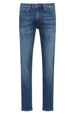 Jeans marca Hugo corte slim color azul