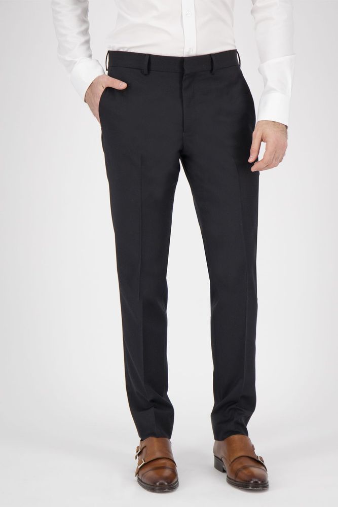 Pantalón Vestir Roberts color negro, slim fit