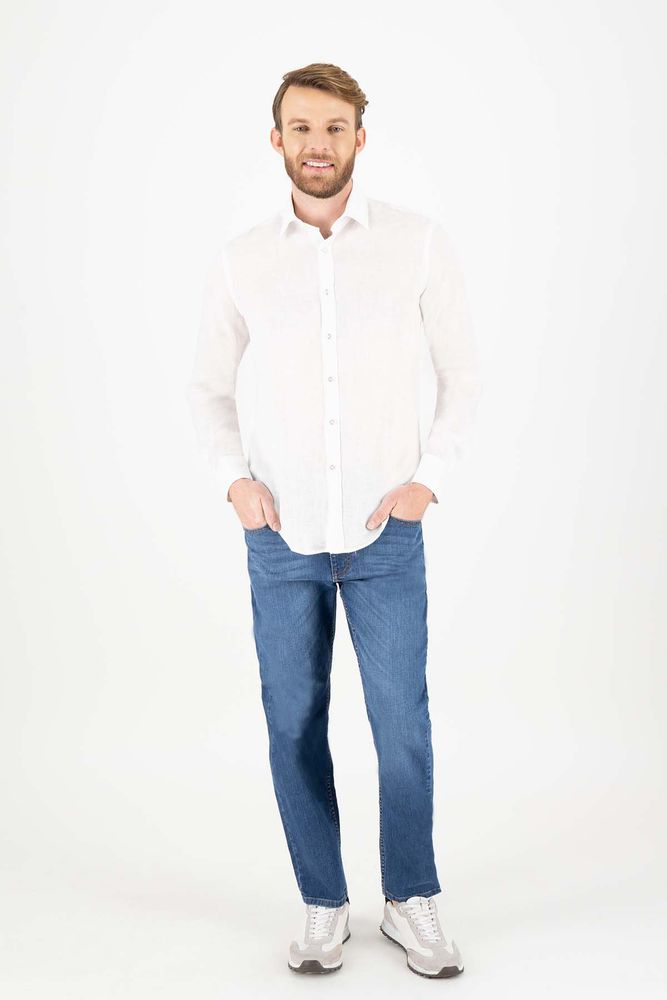 Camisa sport Robert's "Linen Collection" color blanco, regular fit