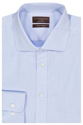 Camisa Calderoni Non Iron Color azul claro Contemporary fit