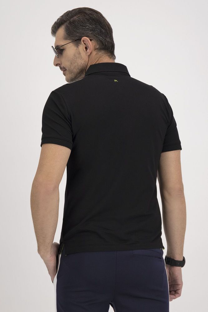 Playera Robert's Active color negro, regular fit