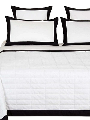 Rectangular 300 Thread Count Cotton Sateen Quilt