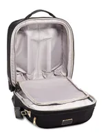 Voyageur Oxford Compact Carry-On
