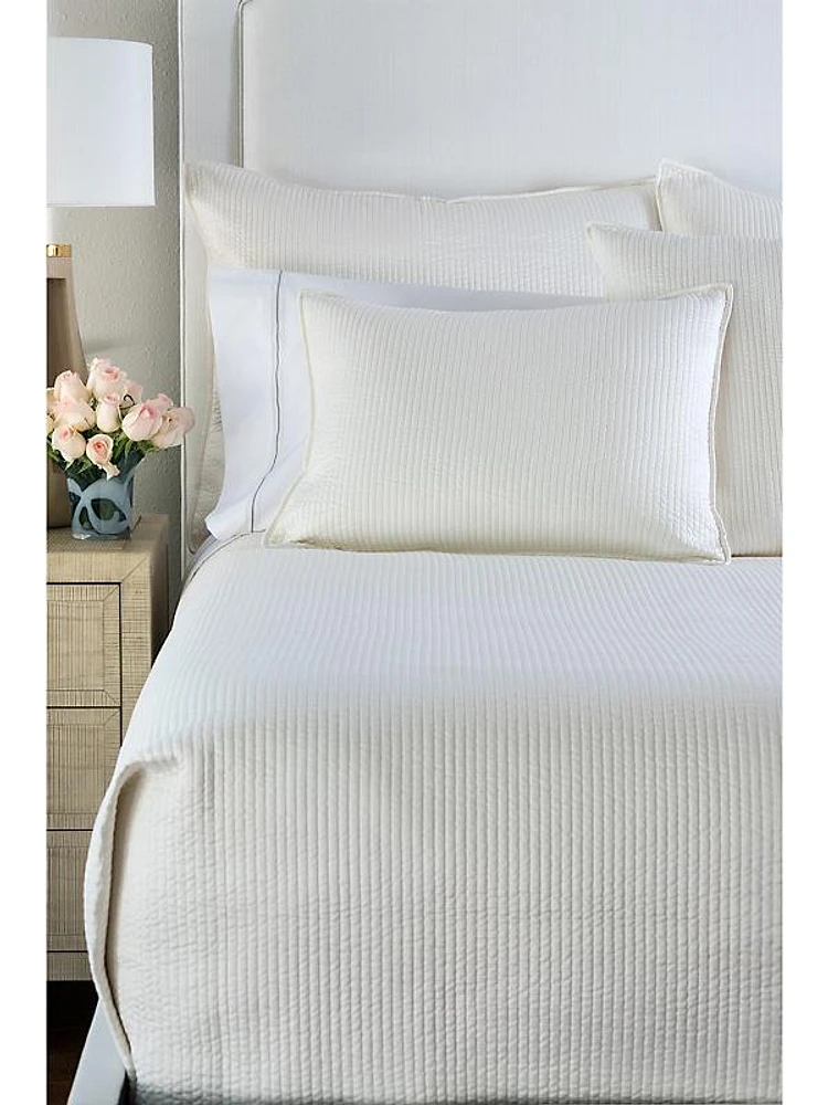 Retro Ivory Quilted Coverlet