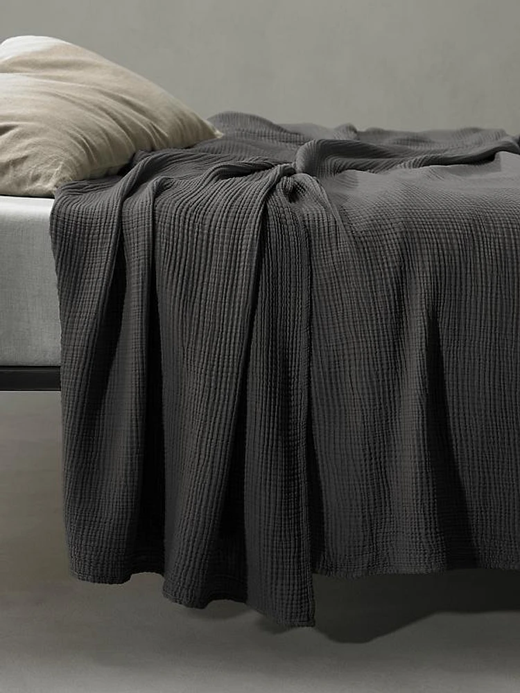 Free-New Cotton Bedspread