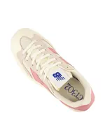 Women's CT302 Low-Top Sneakers