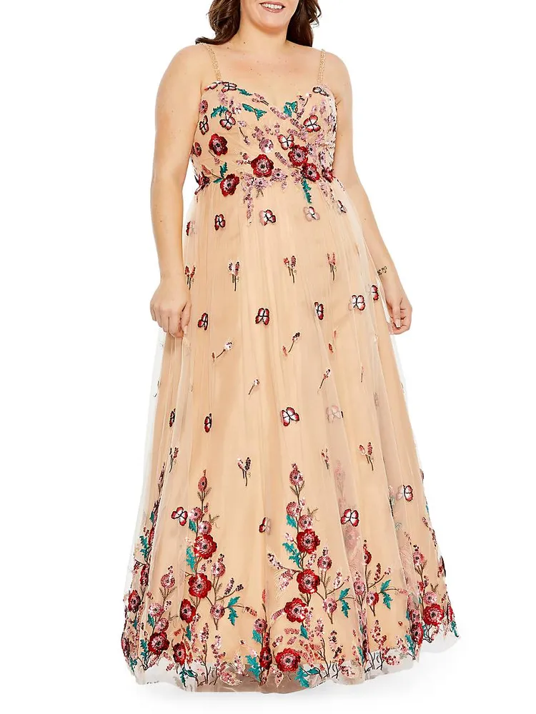 Plus Fabulouss Butterfly-Embellished Tulle Lace-Up Gown